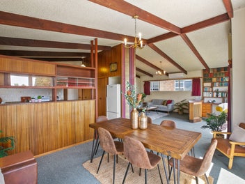 3 Cumberland Street, Merrilands, New Plymouth