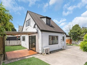 8 Caspian Close, New Lynn, Auckland