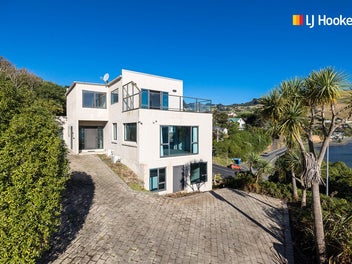 4 Bewley Avenue, Macandrew Bay, Dunedin