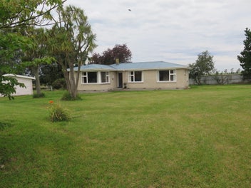 12 Makikihi Beach Road, Makikihi, Waimate