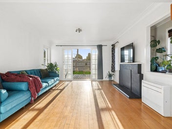 8 Landscape Road, Pukekohe, Pukekohe