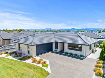 25 Korari Grove, Redwoodtown, Blenheim