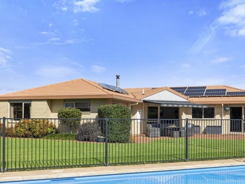63 McGiven Drive, Ridgewood, New Plymouth