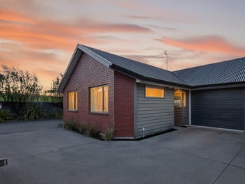 8/190 Lincoln Road, Addington, Christchurch