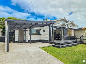 6 Rochfort Street, Greymouth, Greymouth
