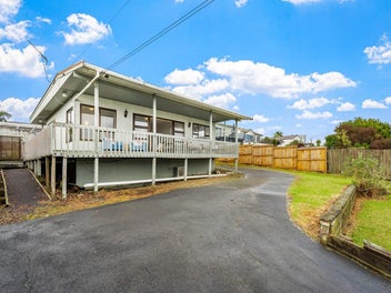 19 Tindalls Bay Road, Tindalls Beach, Whangaparaoa