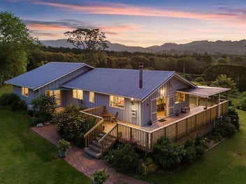 7 Walker Road East, Aongatete, Aongatete