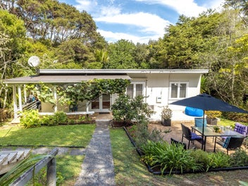62 Waiheke Road, Waiheke Island, Waiheke Island