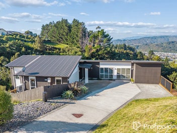 17 Lindis Lane, Kelson, Lower Hutt