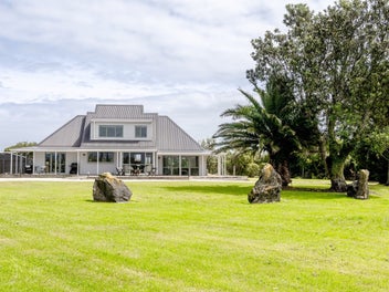32 Greyhound Road, Arahura Valley