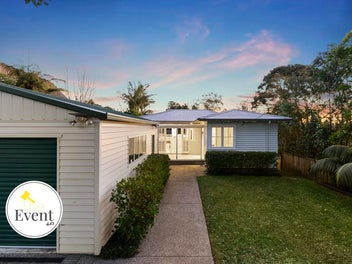 80 Aeroview Drive, Beach Haven, Auckland