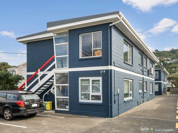 3/218 Onepu Road, Lyall Bay, Wellington