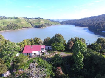 1750 Harbour Road, Owhiro, Oparau