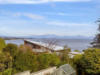 27 Ngauruhoe Street, Hilltop, Taupo