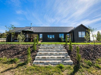 129 Hall Road, Bannockburn, Cromwell