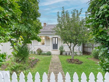 75 Gribblehirst Road, Sandringham, Auckland
