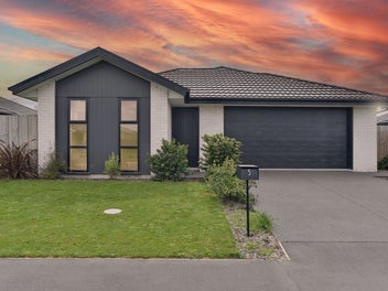 5 Bill Hammond Drive, Belfast, Christchurch