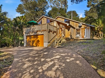 21A Western Road, Laingholm, Auckland