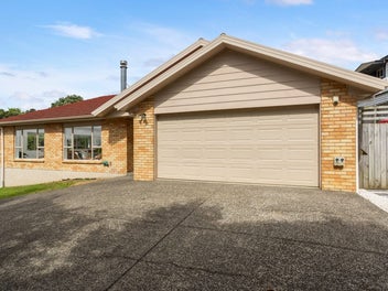 34 Te Kauri Place, Helensville, Helensville