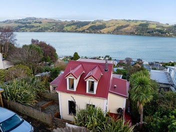2 Waireka Street, Ravensbourne, Dunedin