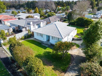 96 Storey Avenue, Forest Lake, Hamilton