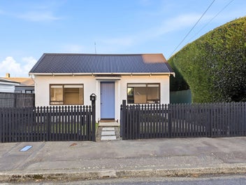 8 Mount Street, Wakari, Dunedin