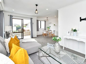 1/18 Coombe Avenue, Otara, Auckland