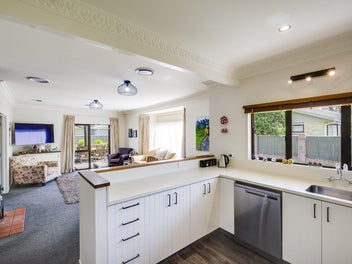 312A Frimley Road, Frimley, Hastings