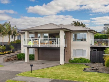 40 Weatherly Drive, Beachlands, Auckland