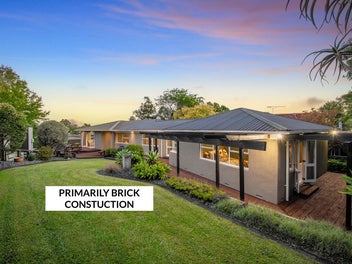 11 Pohutukawa Avenue, Shelly Park, Auckland