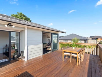 18A Booth Crescent, Tuakau