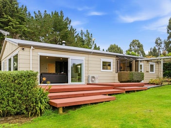 813 Finlayson Road, Taieri Beach, Taieri Mouth