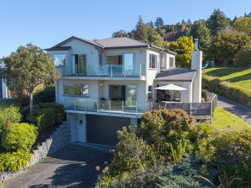 10 Wakeman Road, Acacia Bay, Taupo