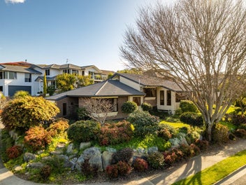 2 D'Urville Place, Kelvin Grove, Palmerston North