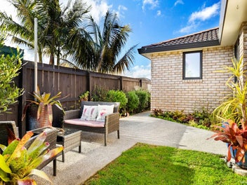 32 Magnolia Drive, Waiuku, Waiuku