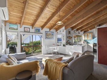 99 Barrett Road, Whalers Gate, New Plymouth