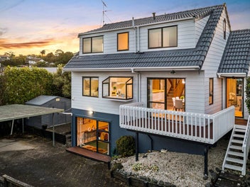 38A Waiohua Road, Greenlane, Auckland