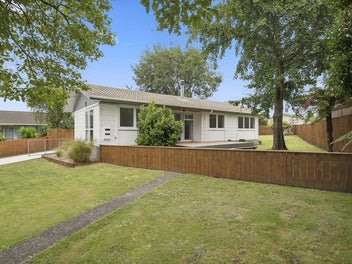 44 Joanne Crescent, Pukehangi, Rotorua