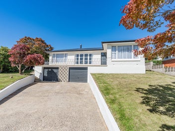 17 Kennedy Road, Fairfield, Dunedin