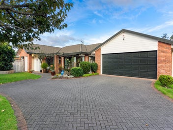 39 Sheriff Place, Randwick Park, Auckland