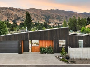 7 Fern Burn Close, Wanaka
