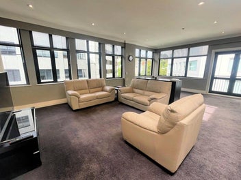 8C/16 The Terrace, Wellington Central, Wellington