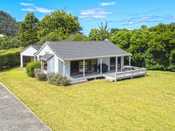 9 Margot Place, Hahei, Whitianga