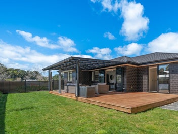 21C Garrett Drive, Whalers Gate, New Plymouth