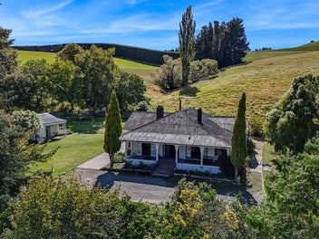 696 Karaka Road, Waikari, Hawarden