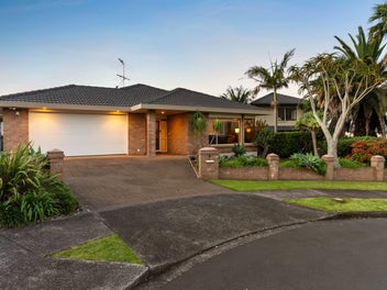 5 Optimist Place, West Harbour, Auckland