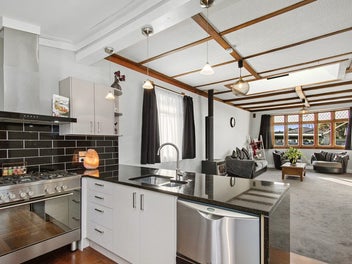 6 Heath Grove, Waiwhetu, Lower Hutt