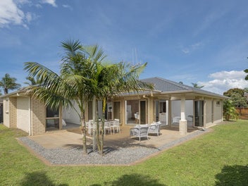 32 Santa Cruz Drive, Papamoa Beach, Papamoa