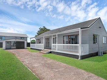 118 Shifnal Drive, Randwick Park, Auckland