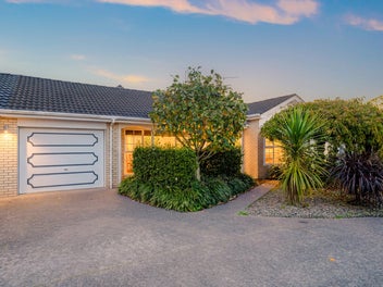 2/8 Domett Avenue, Epsom, Auckland